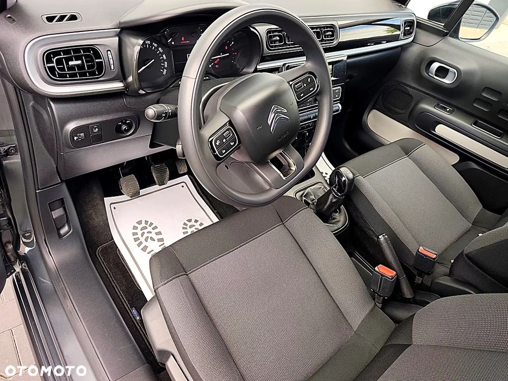 Citroën C3 Pure Tech 82 SHINE - 10