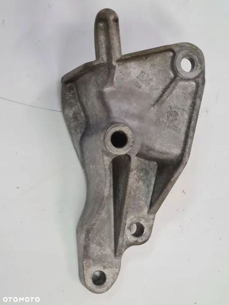 ŁAPA PODUSZKA SILNIKA CHEVROLET CRUZE 2.0 VCDI - 1