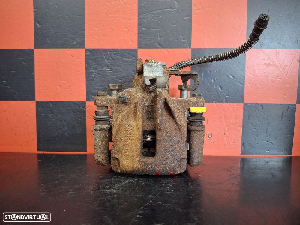 Pinça Travão Trás Esquerda Opel Vivaro B Caixa (X82) - 1