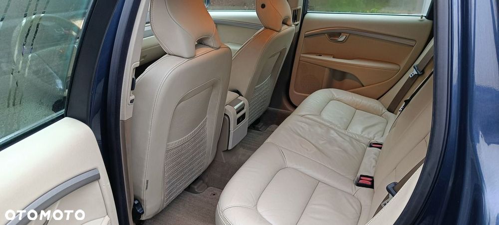 Volvo XC 70 D5 AWD Dynamic Momentum - 12