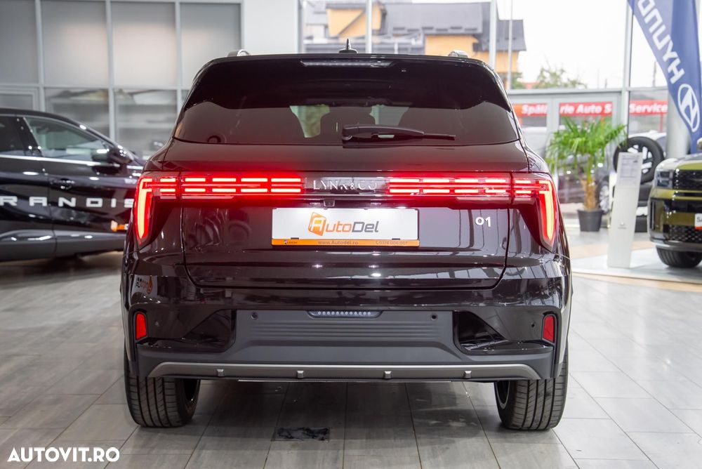 Lynk&Co 01 - 10