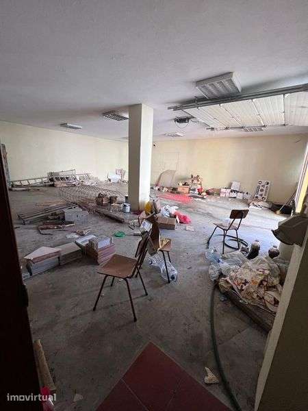Comercio/ armazem/garagem - Grande imagem: 4/6