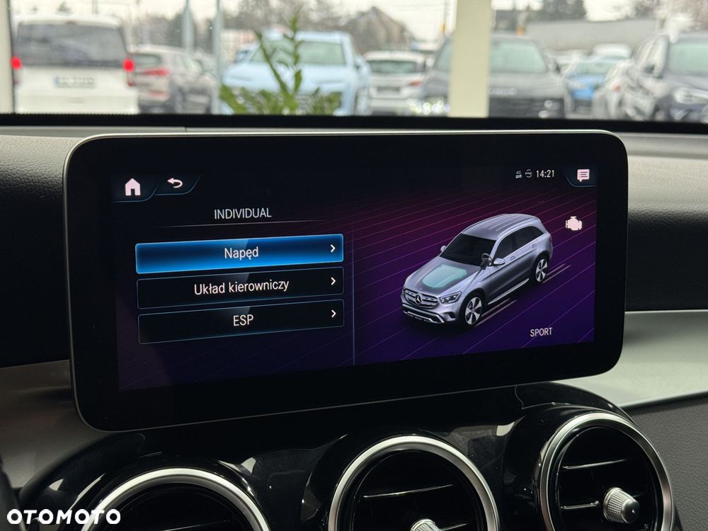 Mercedes-Benz GLC - 34