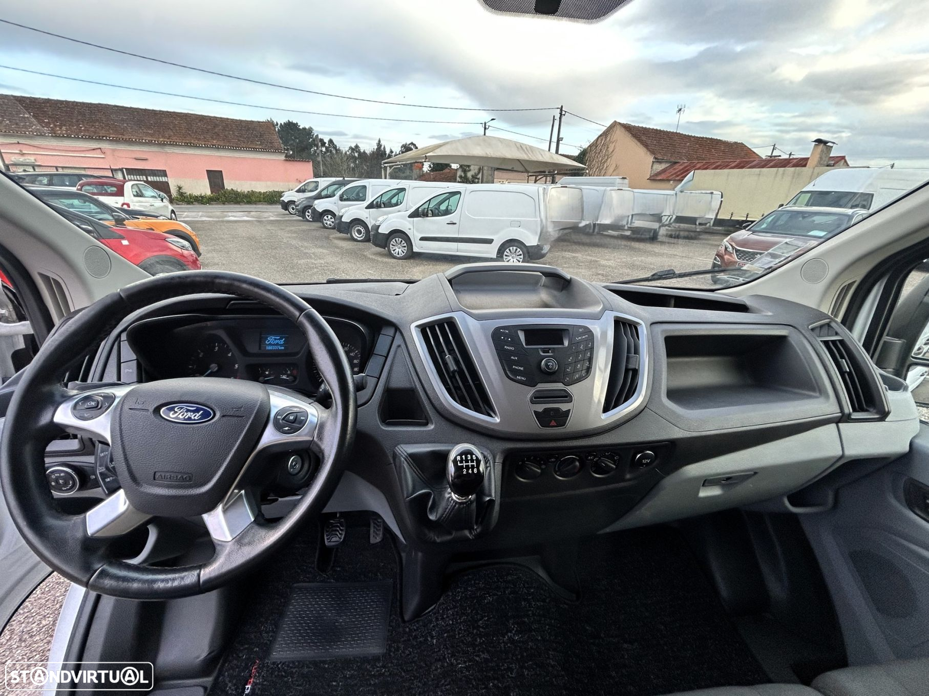 Ford Transit 470 L4 2.2 TDCi H3 Ambiente - 17