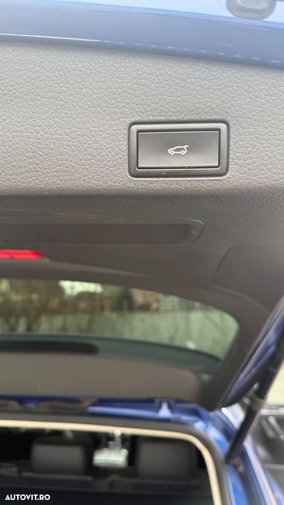 Volkswagen Touareg 3.0 V6 TDI SCR Blue Motion DPF Automatik Executive Edition - 26