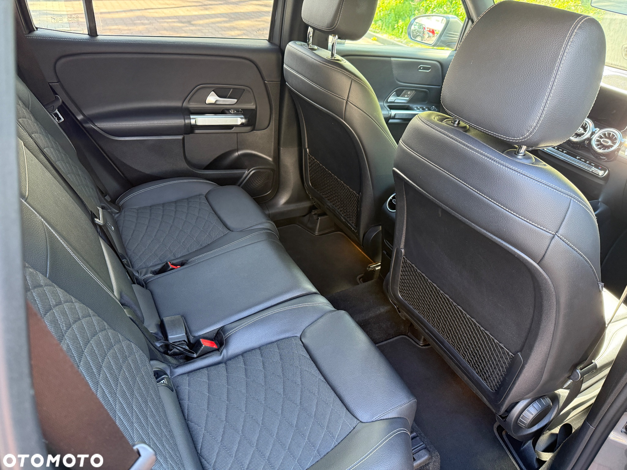 Mercedes-Benz GLB 200 d Progressive 8G-DCT - 10