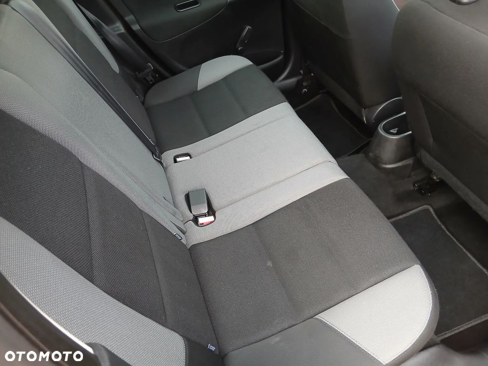 Peugeot 207 75 Urban Move - 21