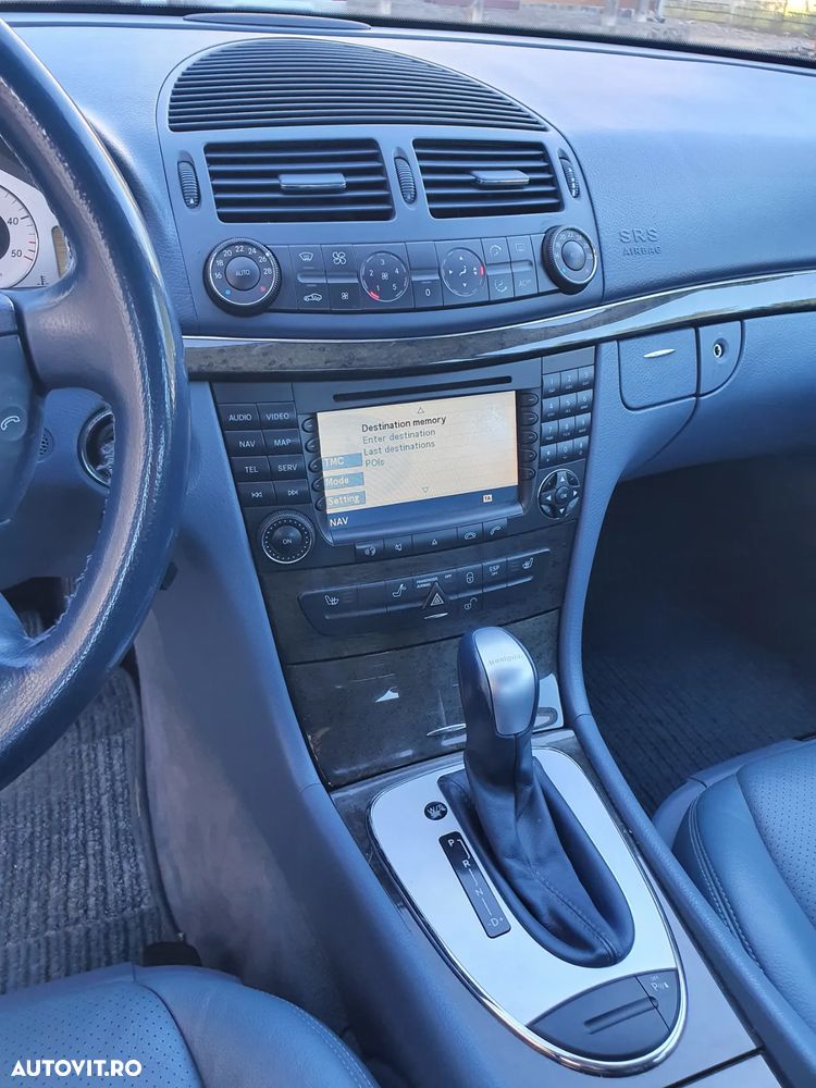 Mercedes-Benz E - 14