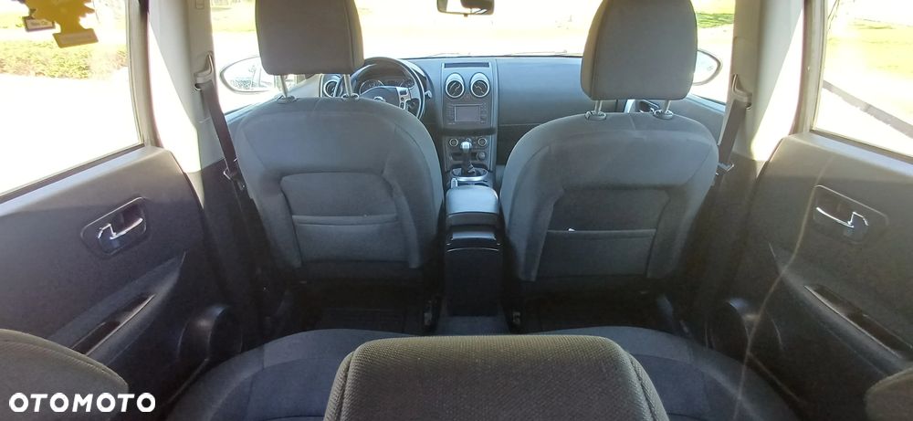 Nissan Qashqai - 12