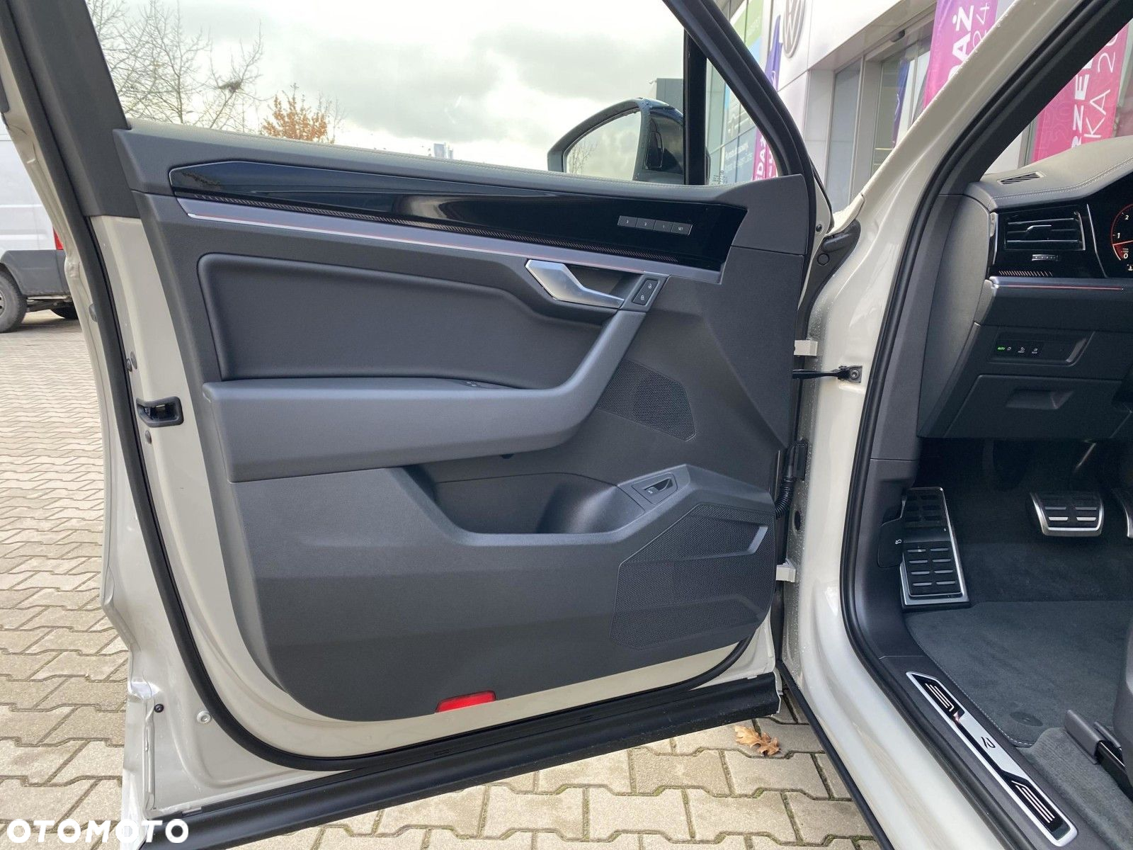 Volkswagen Touareg - 10