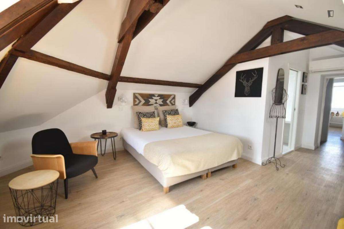 Apartamento com 1 quartos - localizado em Coimbra - Grande imagem: 2/11