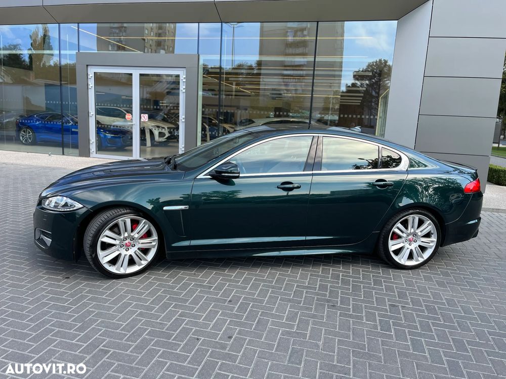 Jaguar XF 3.0D S Portfolio - 8