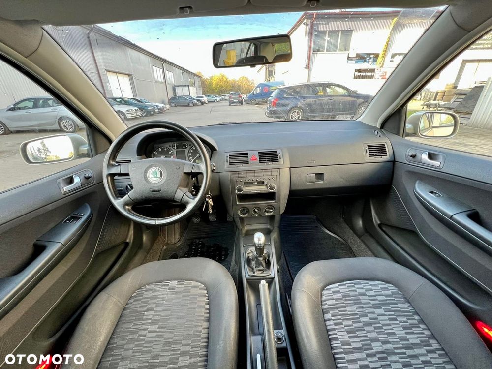 Skoda Fabia 1.2 12V Joy - 12