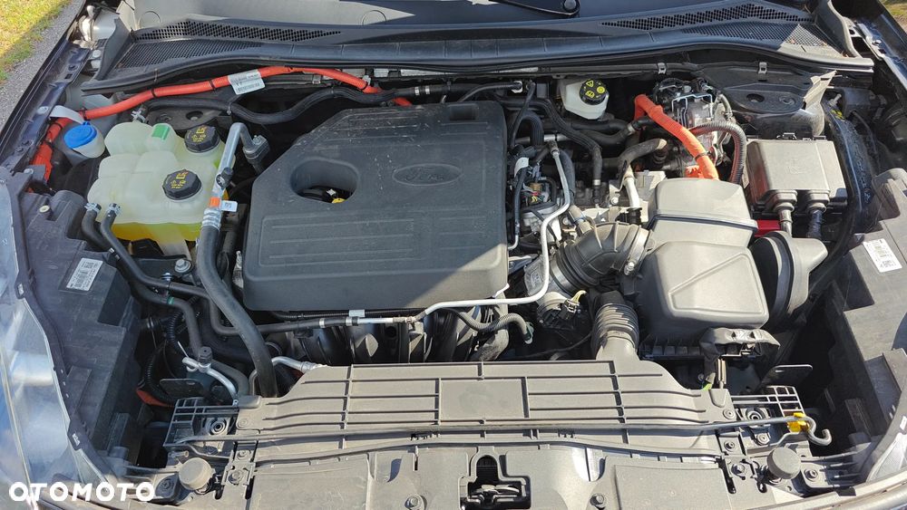 Ford Kuga - 33
