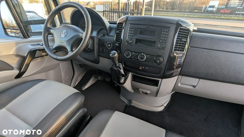 Volkswagen Crafter - 16