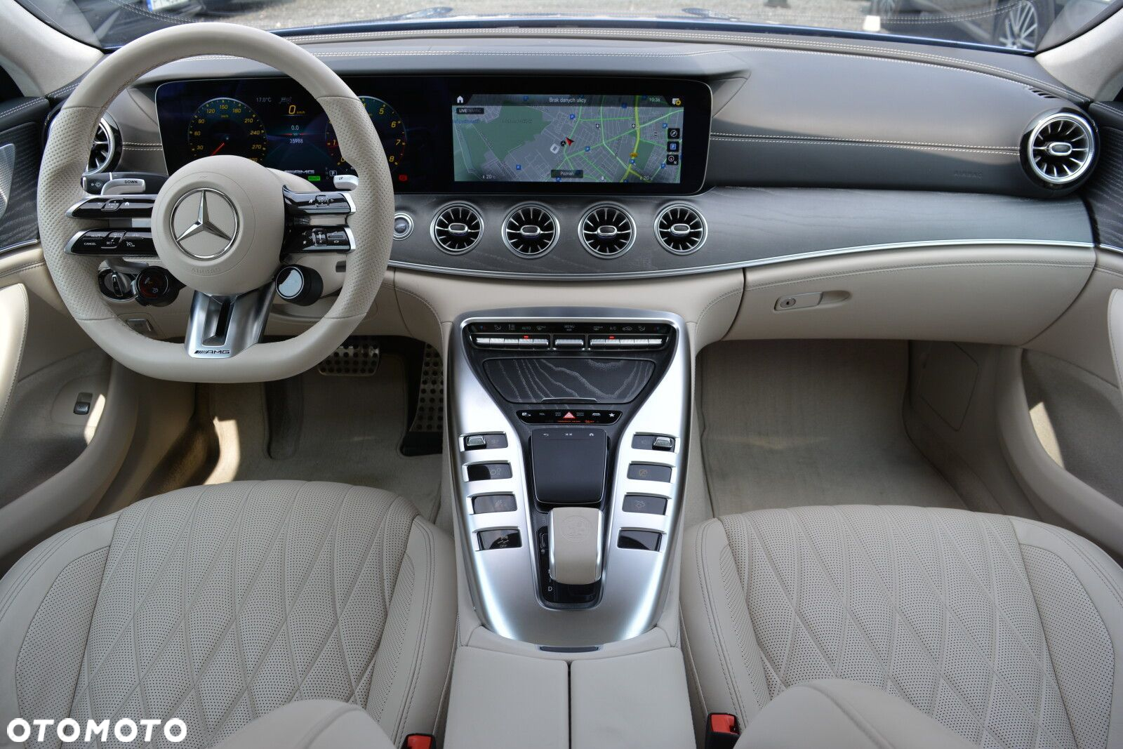 Mercedes-Benz AMG GT 43 4-Matic+ - 23