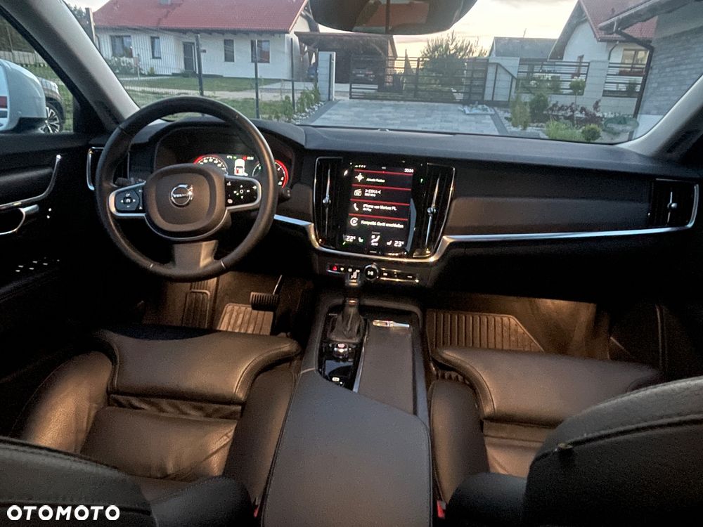 Volvo V90 Cross Country D5 AWD Geartronic Pro - 9