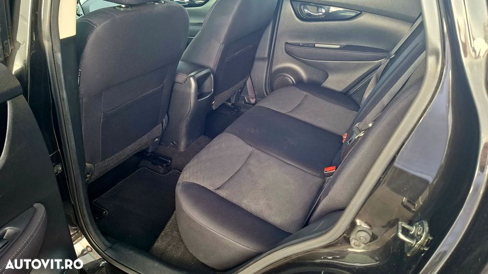 Nissan Qashqai 1.5 DCI Start/Stop N-Connecta - 11