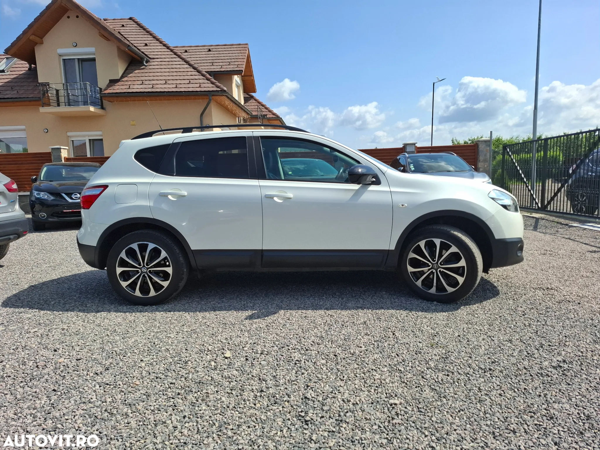 Nissan Qashqai 1.5 DCI Start/Stop Tekna - 15