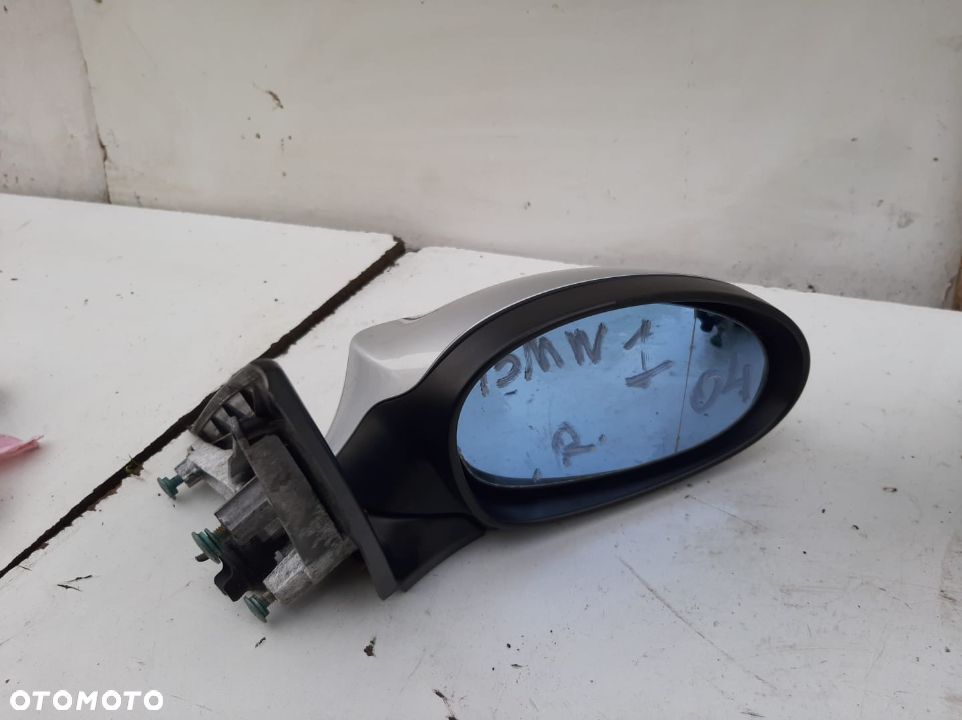 LUSTERKO PRAWE LEWE BMW E87 TITANSILBER METALLIC 354/7 - 5