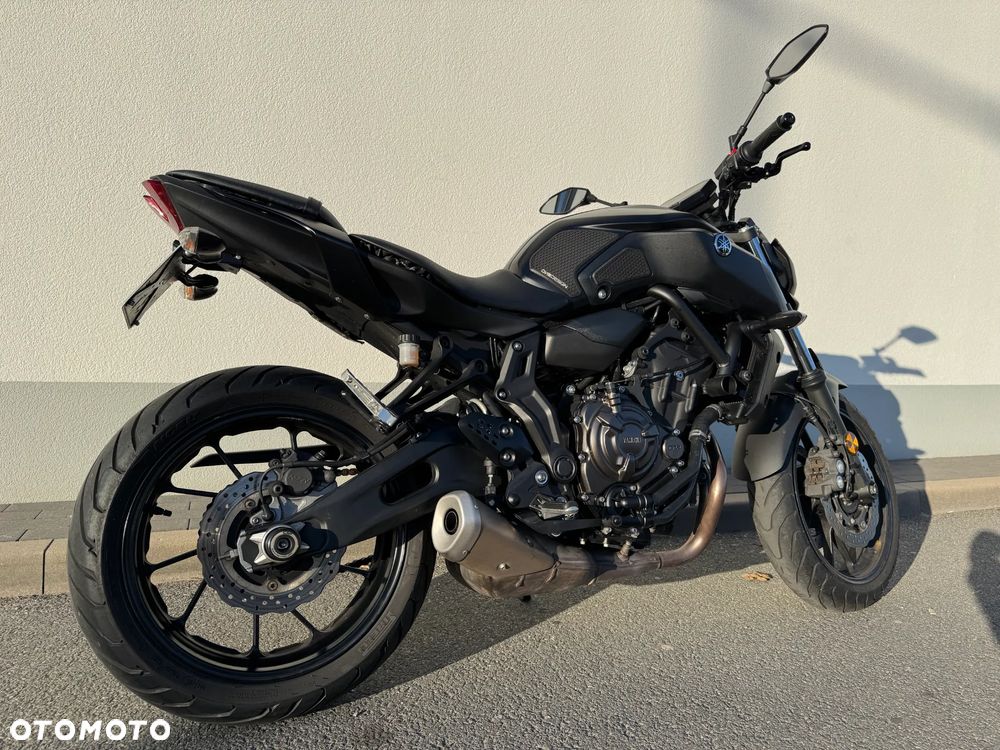 Yamaha MT - 4