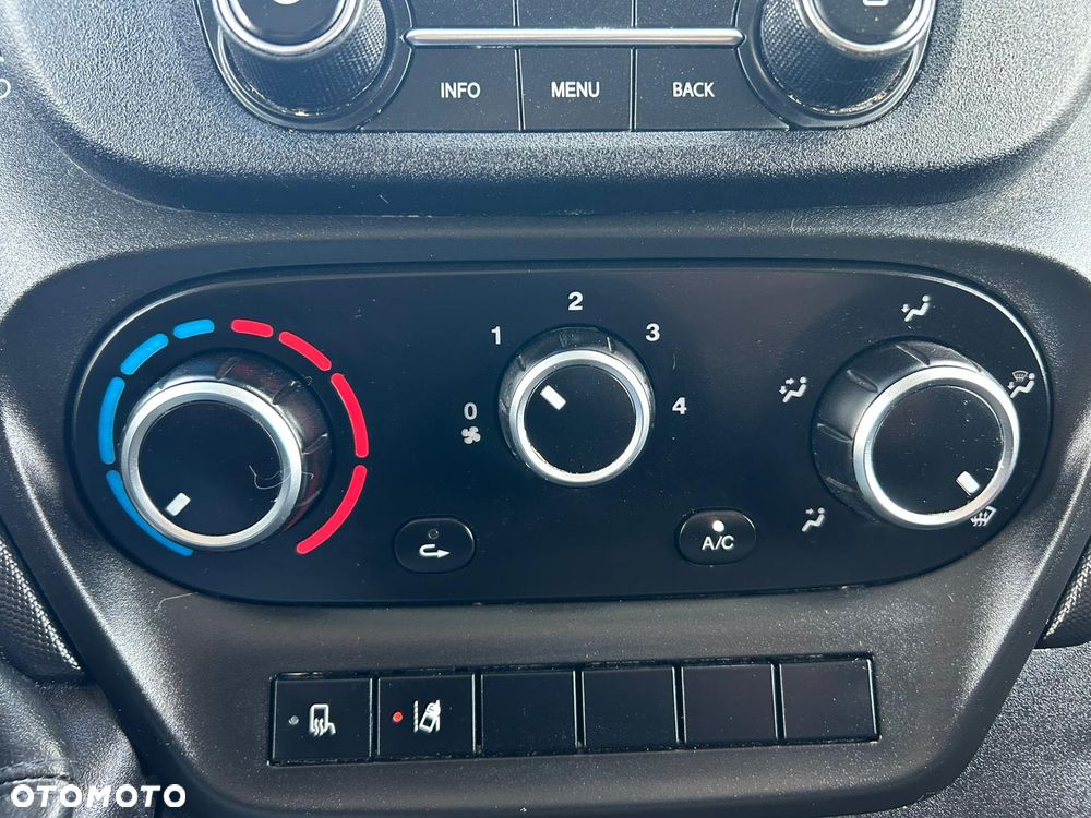 Iveco Daily 40C18 35C18 3.0 HPI Hi-Matic Kontener 8 palet + winda + drzwi boczne **KLIMA**Sprowadzony**2023R** - 14