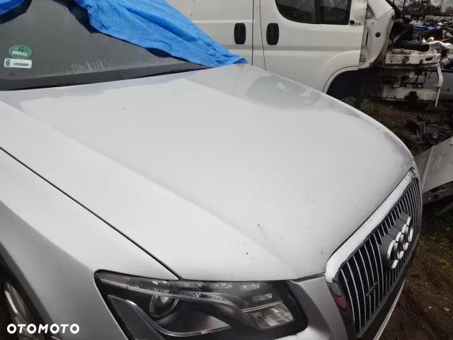 Maska Audi Q5 8R 2010 LX7W - 3