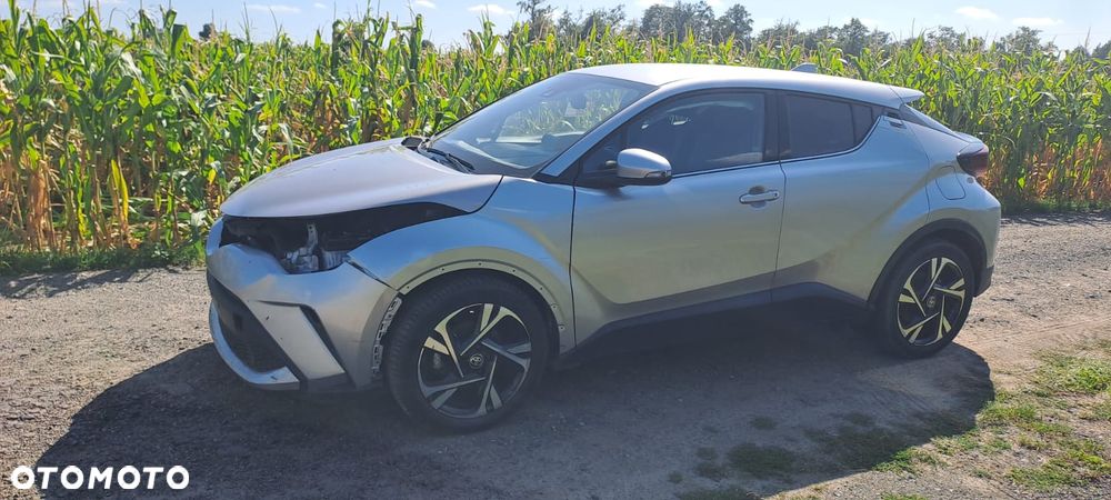 Toyota C-HR Business-Edition - 4