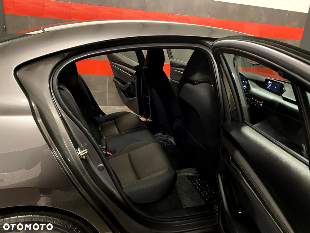 Mazda 3 e-SKYACTIV-G 122 M HYBRID EXCLUSIVE-LINE - 22