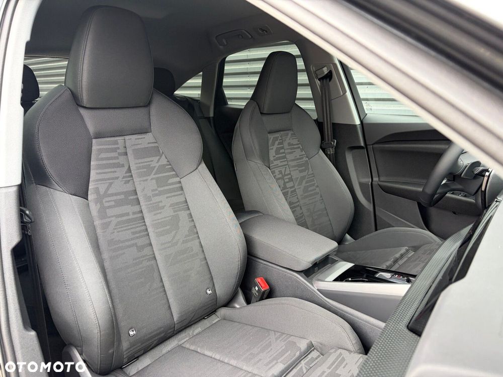 Audi Q5 Sportback - 16