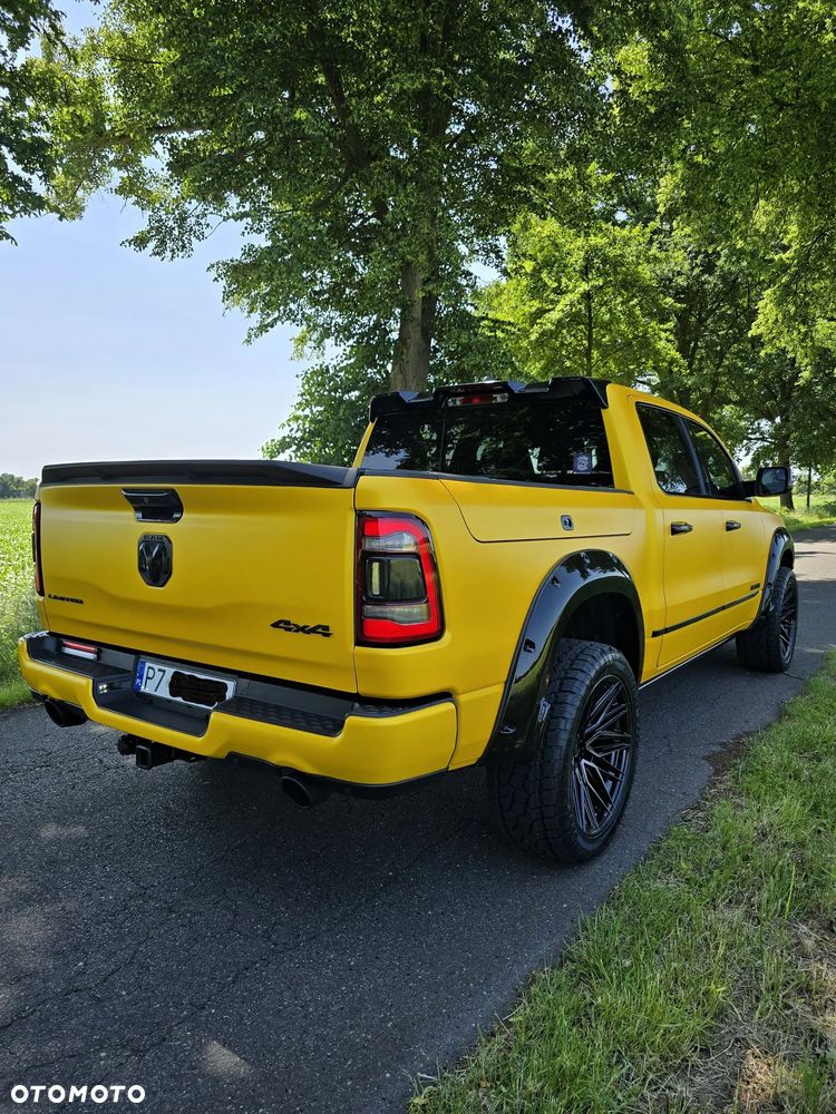 RAM 1500 Crew Cab Shortbed Limited - 4
