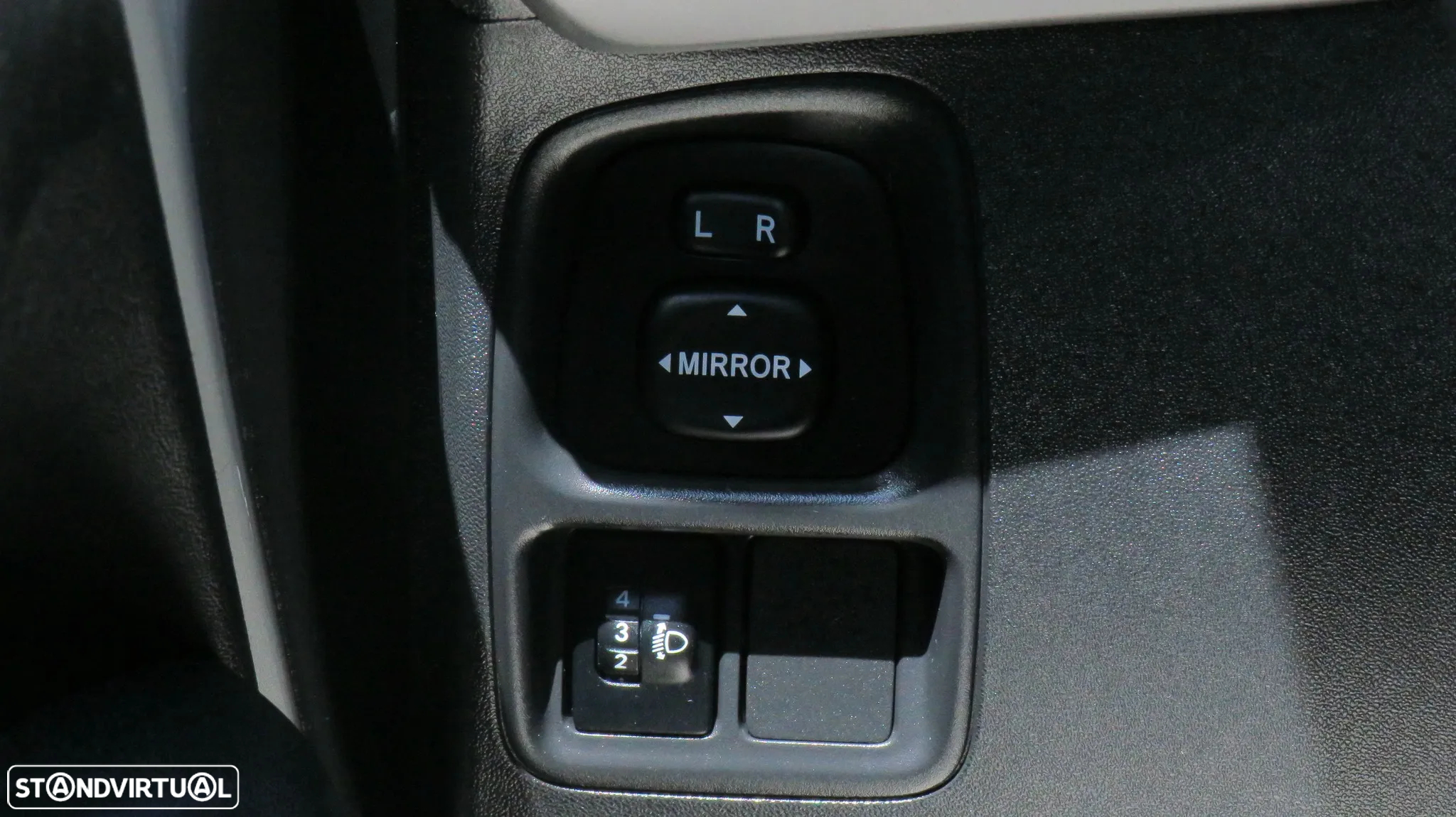 Toyota Aygo x-cite - 8