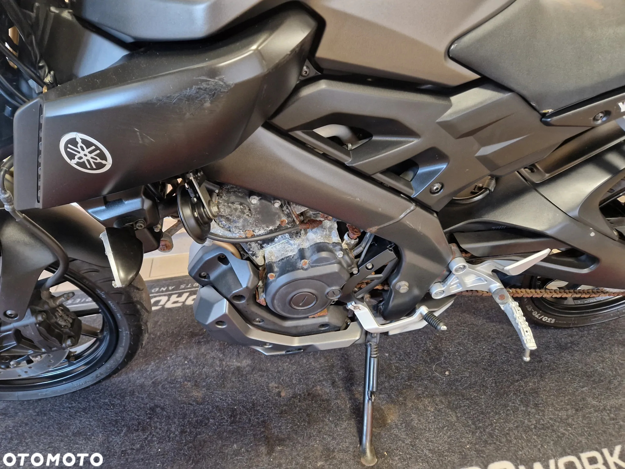 Yamaha MT - 12
