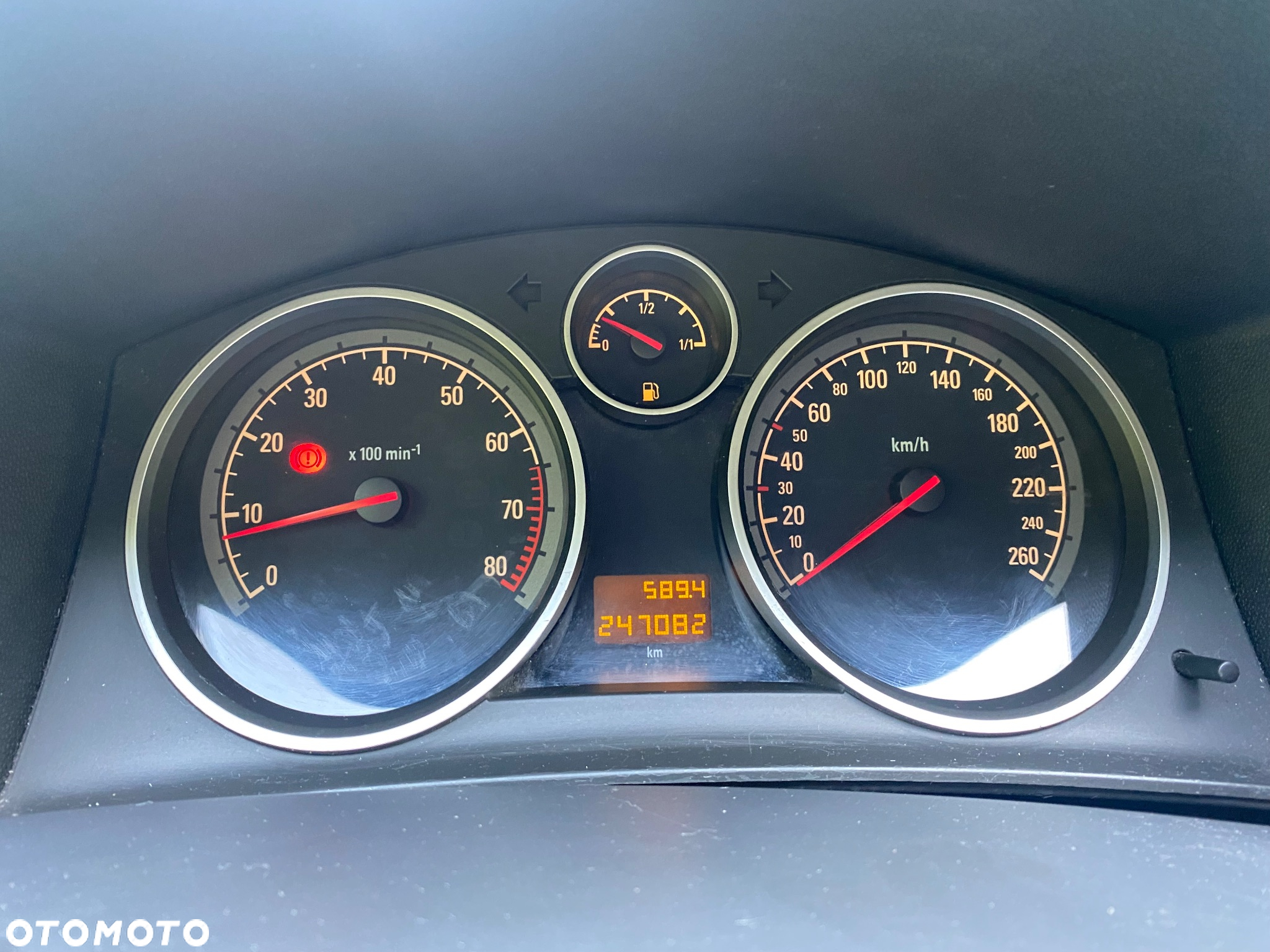 Opel Astra III GTC 1.8 Cosmo - 20