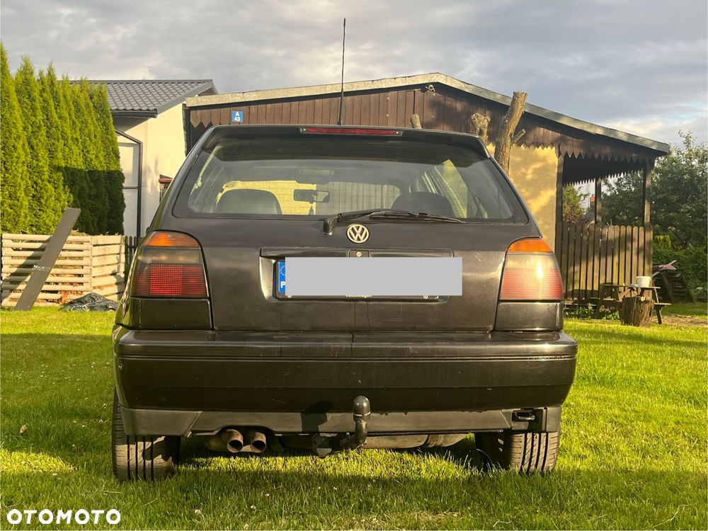 Volkswagen Golf 2.9 Syncro VR6 Highline - 5