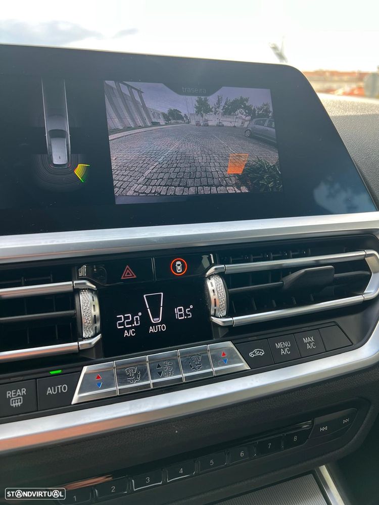 BMW 320 d Touring Line Sport Auto - 18