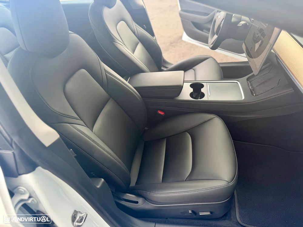 Tesla Model 3 Standard Range Plus RWD - 25