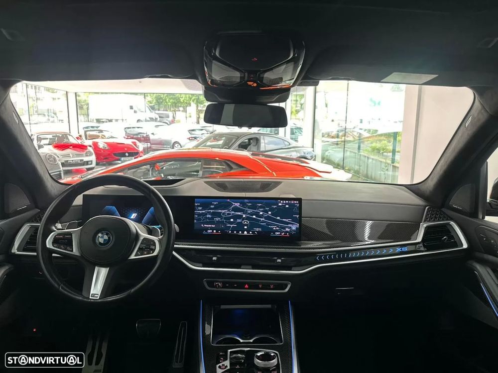 BMW X5 50 e xDrive Edição Desportiva M - 16