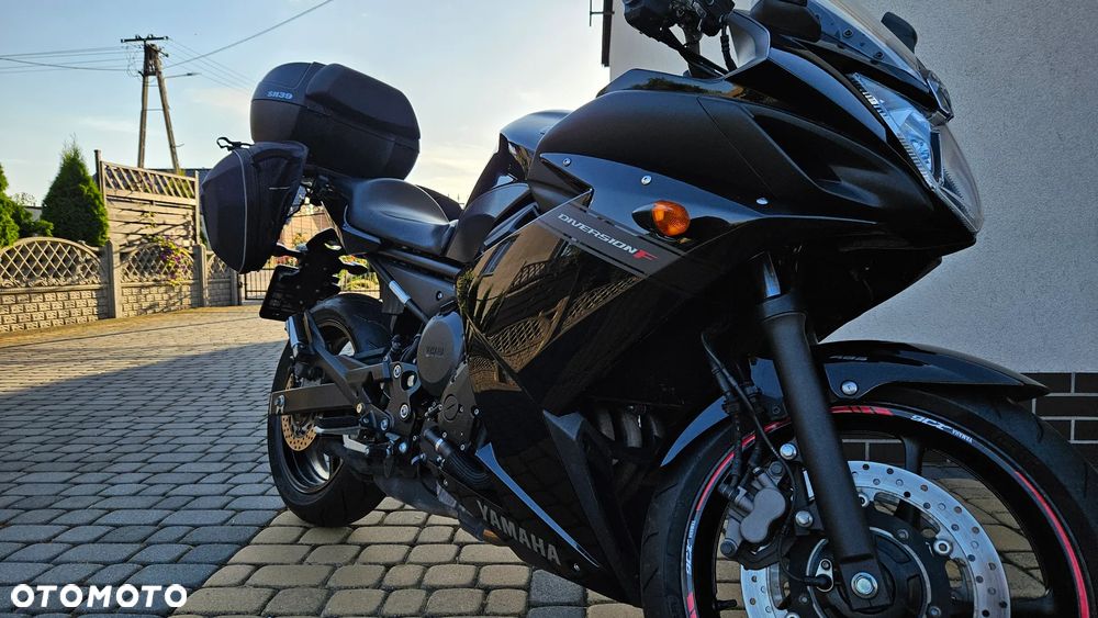 Yamaha XJ - 12