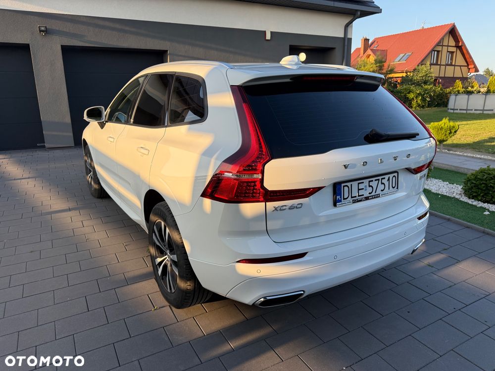 Volvo XC 60 B4 D AWD Momentum - 7