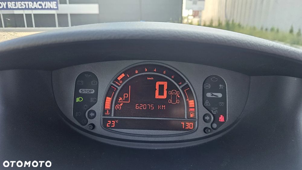 Renault Modus 1.6 16V ESP Dynamique - 9