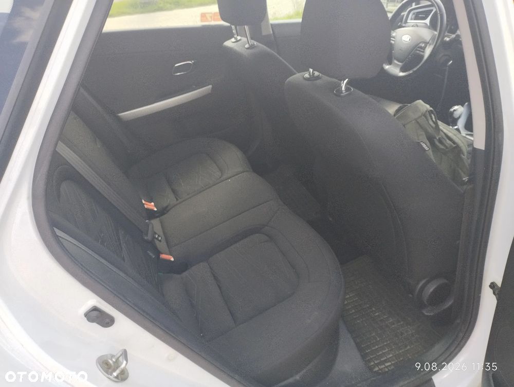 Kia Ceed 1.6 CRDi M - 10