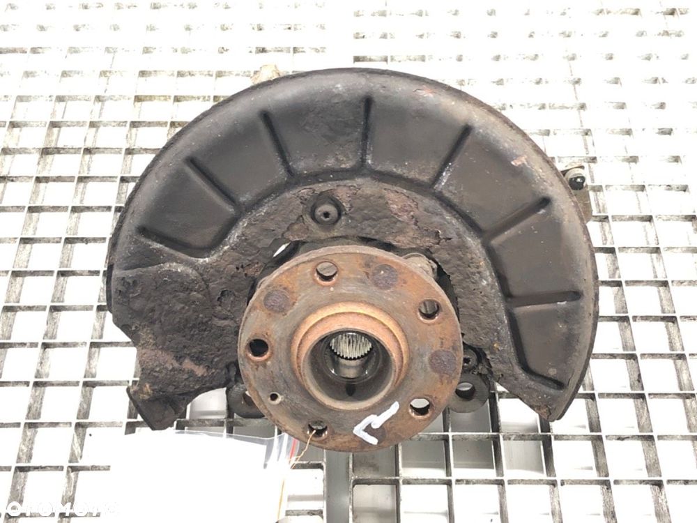 ZWROTNICA PRAWY PRZÓD  VW CADDY IV Nadwozie pełne/minivan (SAA, SAH) 2015 - 2022 2.0 TDI 55 kW [75 - 1