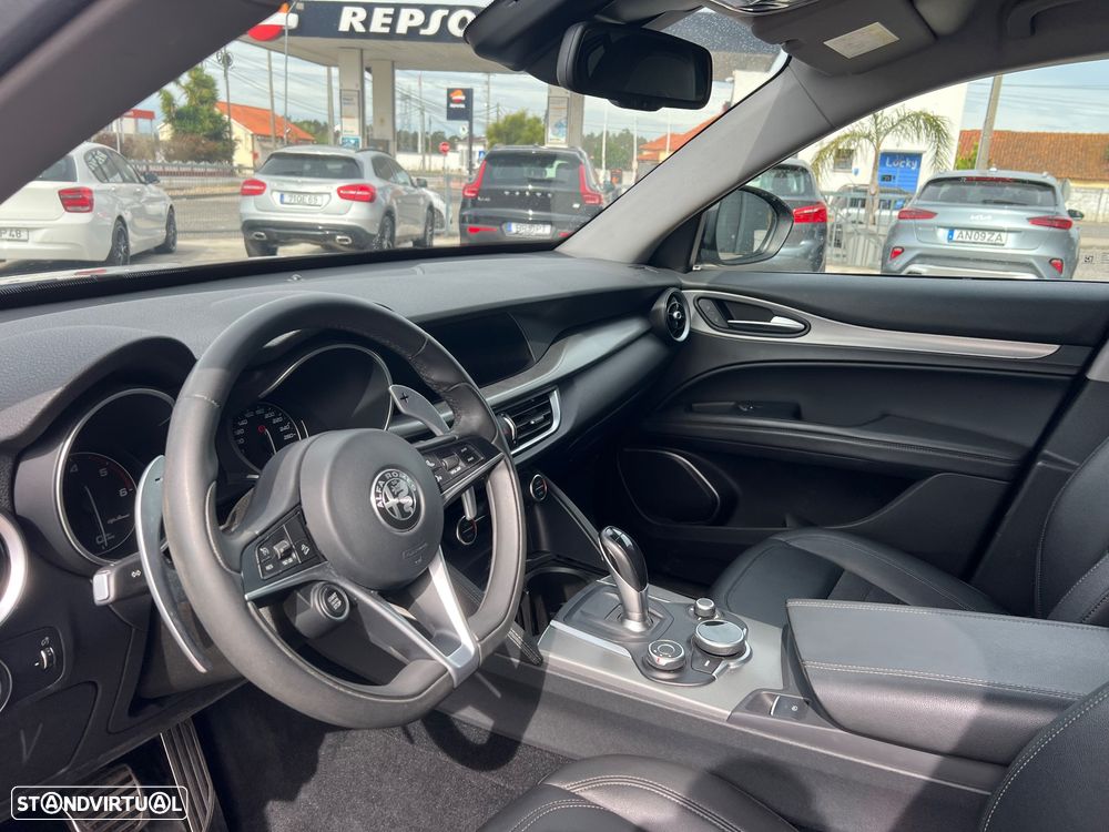 Alfa Romeo Stelvio 2.2 D Super AT8 - 10