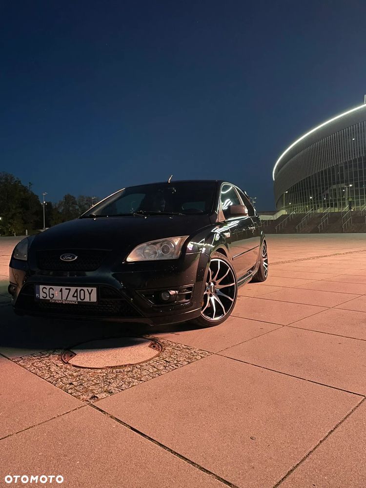 Ford Focus ST - 10