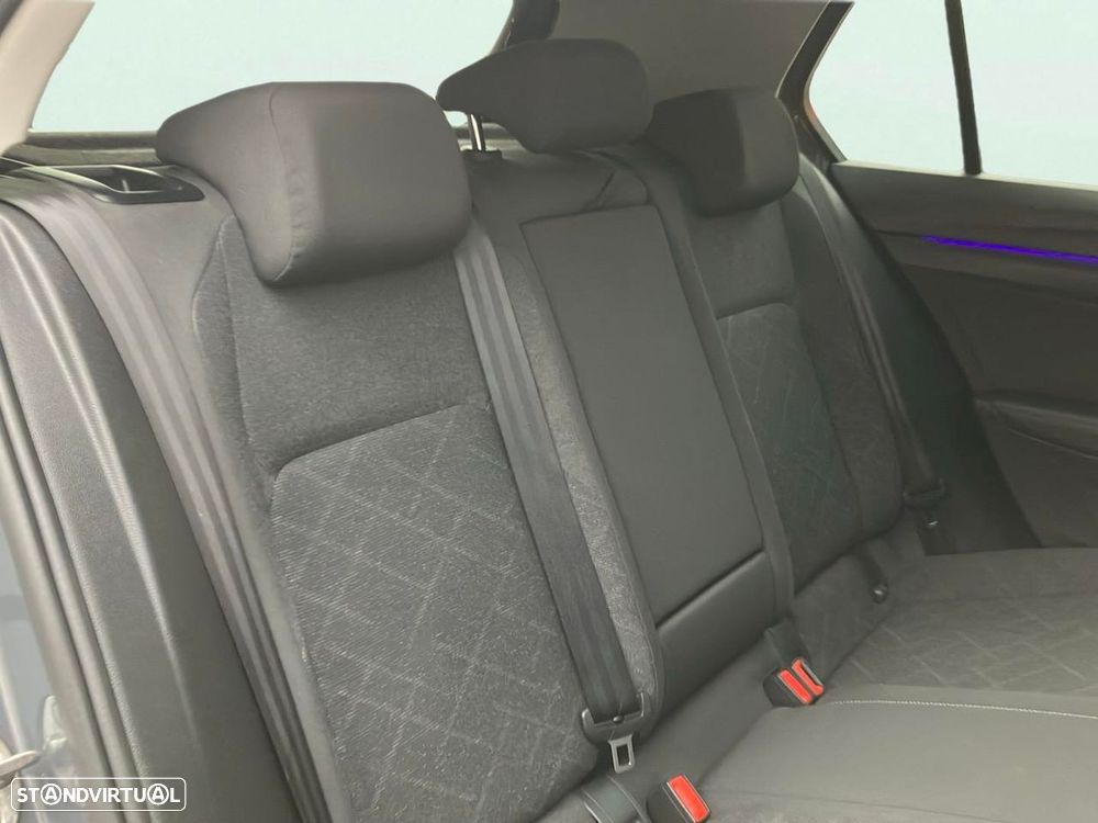 VW Golf 1.0 TSI Life - 15