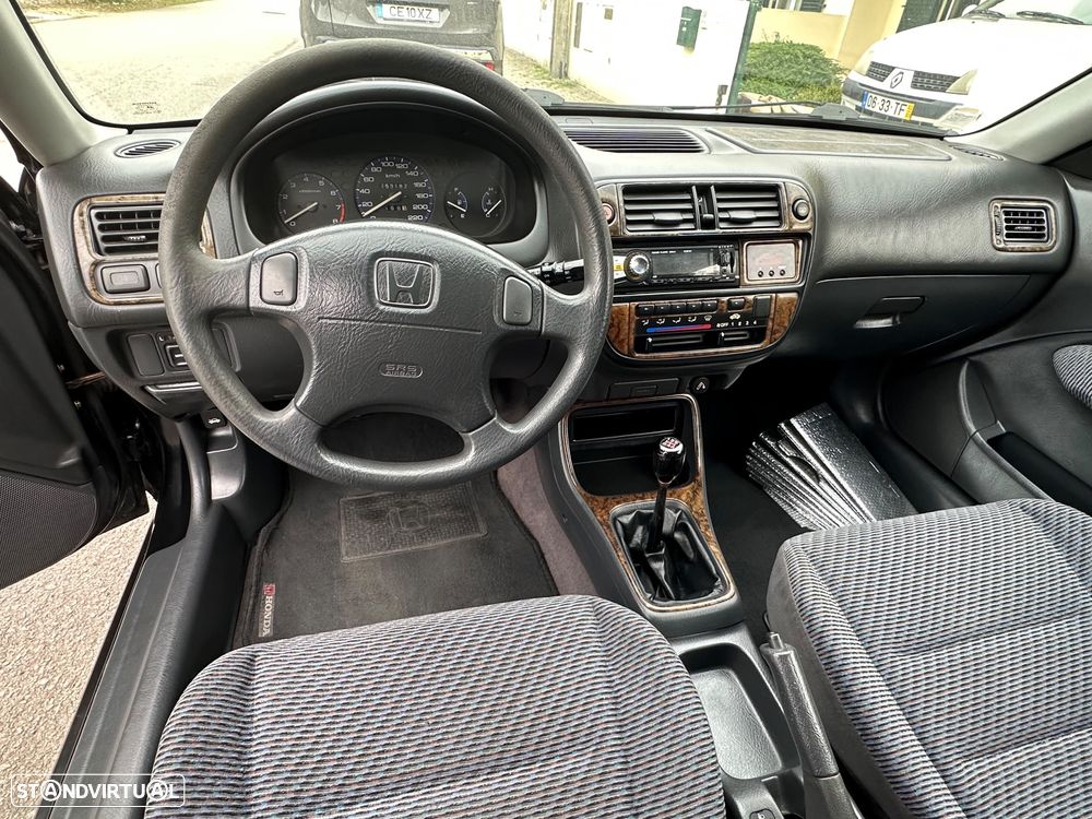 Honda Civic 1.4i S - 7