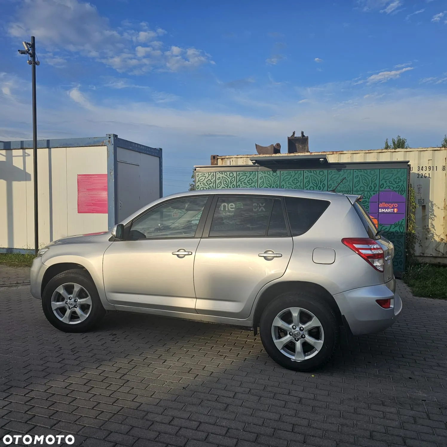 Toyota RAV4 - 6