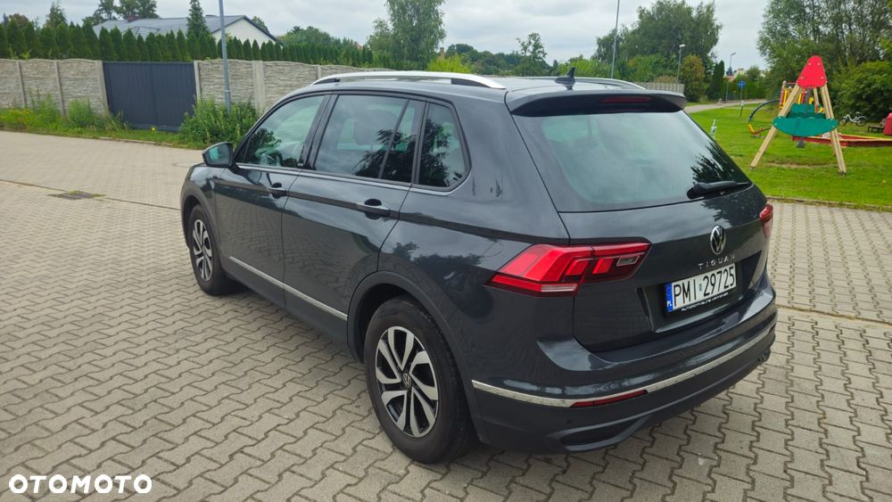 Volkswagen Tiguan 2.0 TDI SCR DSG ACTIVE - 3