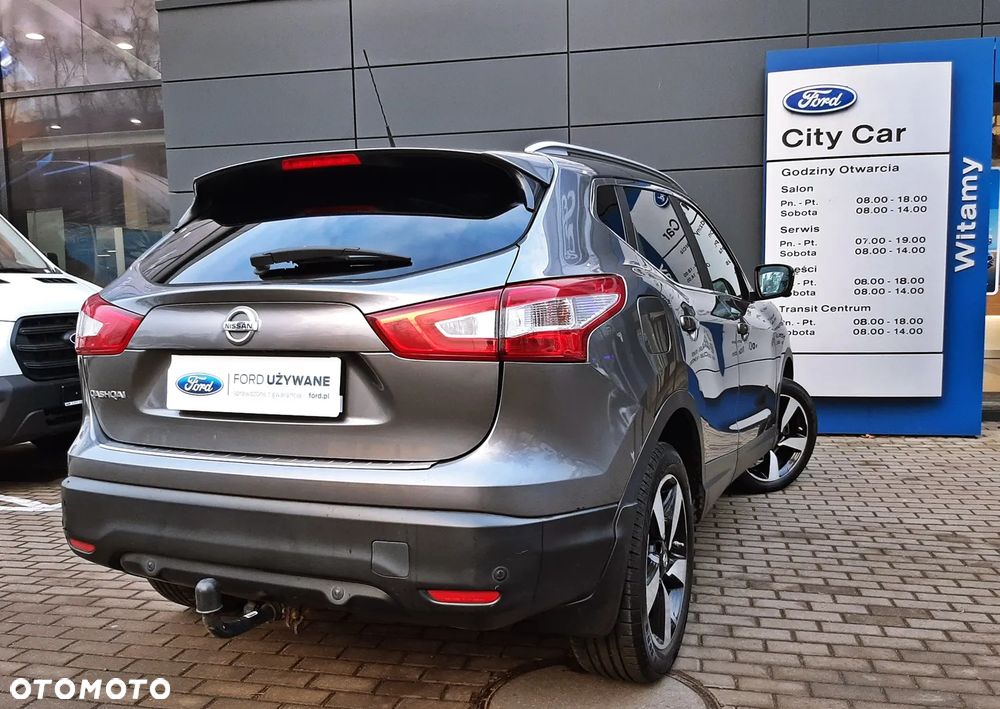 Nissan Qashqai 1.6 DIG-T N-Connecta - 17